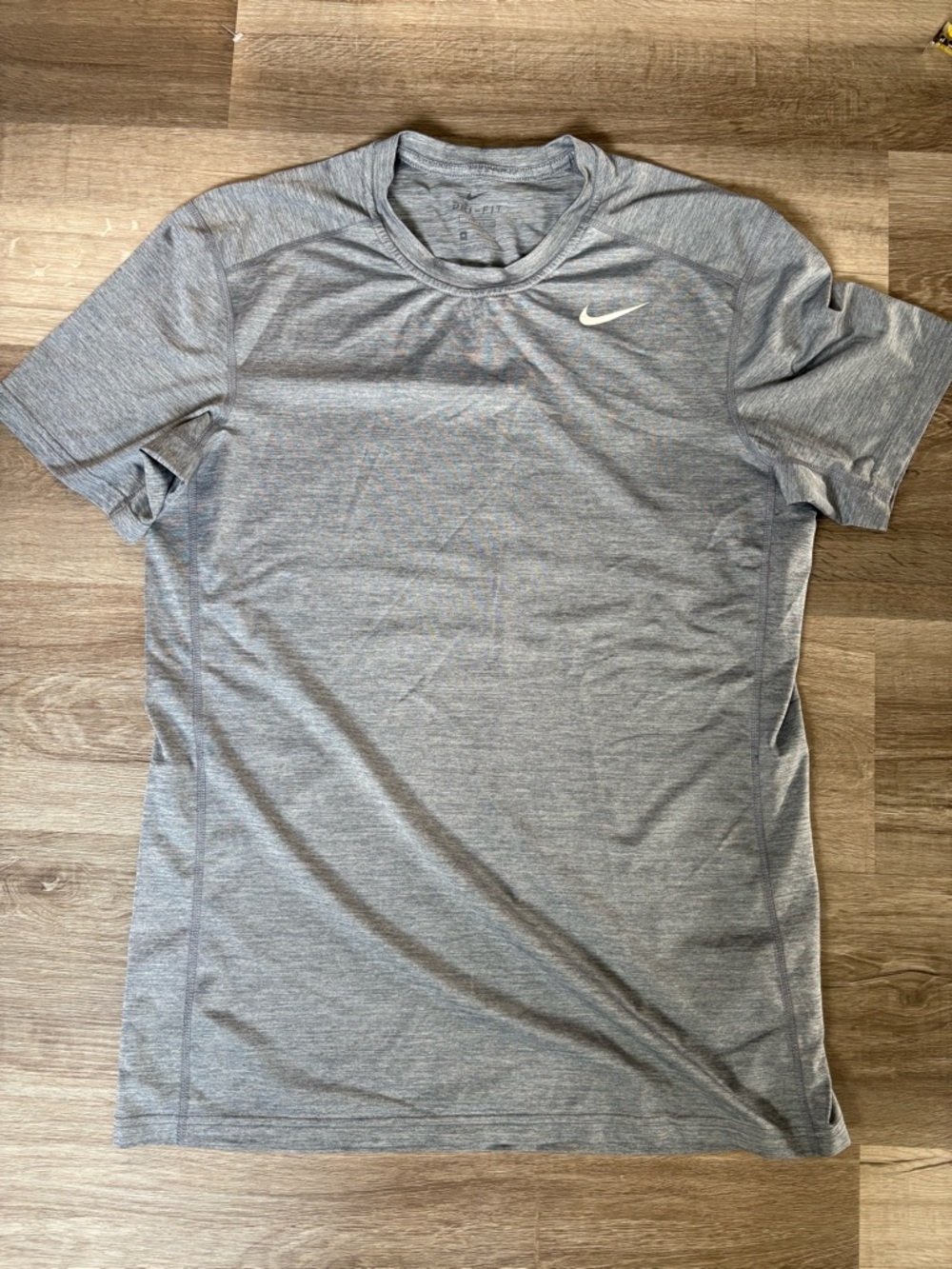 Nike Men’s Dri-Fit Short Sleeve Performance Tee
